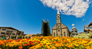 Fotografia de igreja na cidade de Gramado